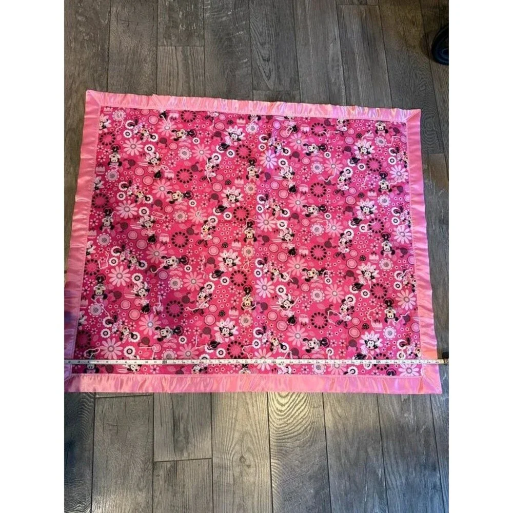 Handmade Disney Minnie Mouse Blanket